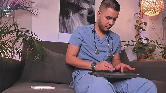 Snapshot of Sebastian_Foxxx chatting on 03.04.26 Sebastian Foxxx online show from 03.04.26