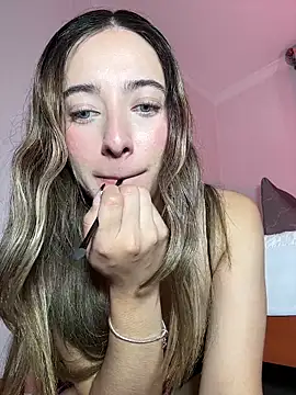 kloe  t18 online show from 03.06.26