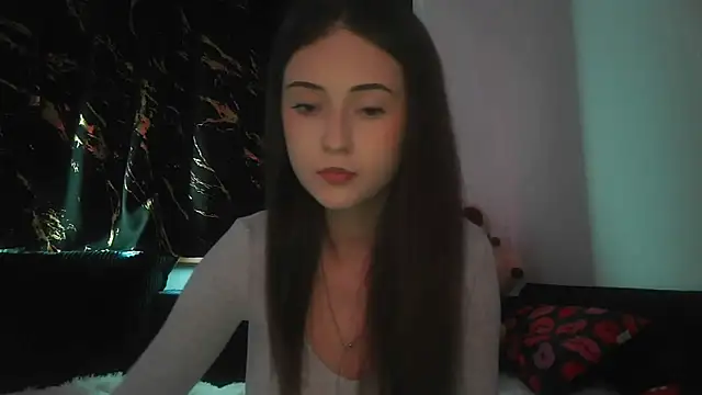 karlaluuvv online show from 03.20.26