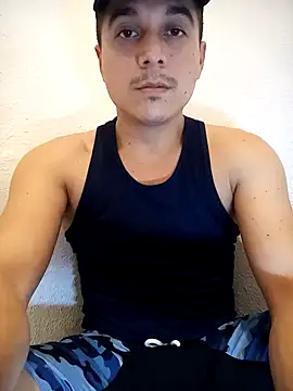 Snapshot of Reuss25 chatting on 03.29.26 Reuss25 online show from 03.29.26