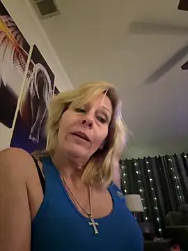 Snapshot of FireAfterDark chatting on 02.20.26 FireAfterDark online show from 02.20.26