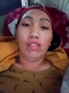 hot-luna- online show from 05.03.26
