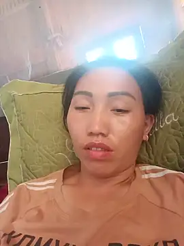 hot-luna- online show from 05.16.26