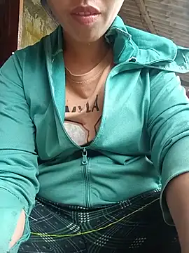 hot-luna- online show from 06.29.26