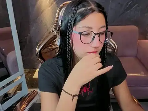 Sophie jones b online show from 02.04.26