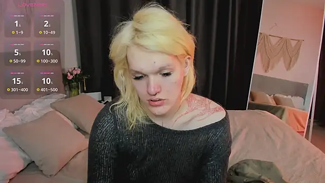 Lollita Morgan online show from 04.21.26