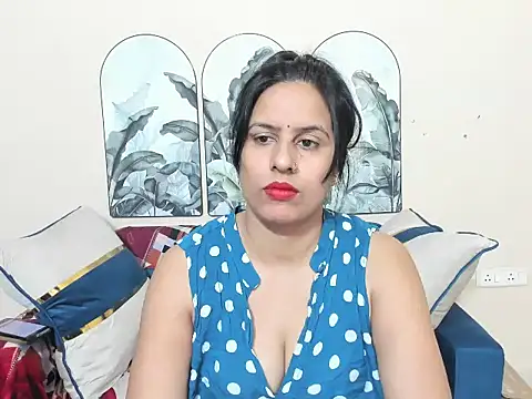 sara conorr online show from 04.04.26