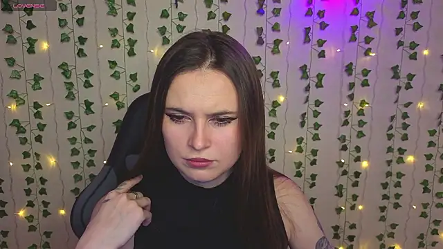 Snapshot of AliceIMonta chatting on 02.16.26 AliceIMonta online show from 02.16.26