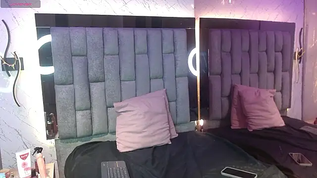 Snapshot of AriannaFoxxy chatting on 02.19.26 AriannaFoxxy online show from 02.19.26