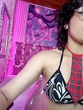 Snapshot of KittyLatina_02 chatting on 02.20.26 KittyLatina 02 online show from 02.20.26