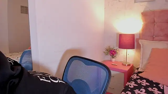 Snapshot of MiaaBlake_ chatting on 03.04.26 MiaaBlake online show from 03.04.26