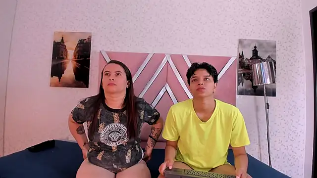 natasha and zoe online show from 03.04.26