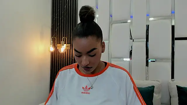  luna rossee  online show from 03.02.26