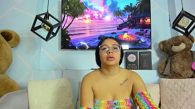 Snapshot of amy_noa chatting on 03.04.26 amy noa online show from 03.04.26