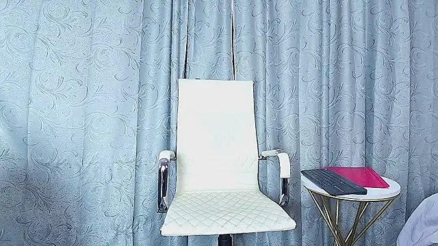 amy noa online show from 04.18.26