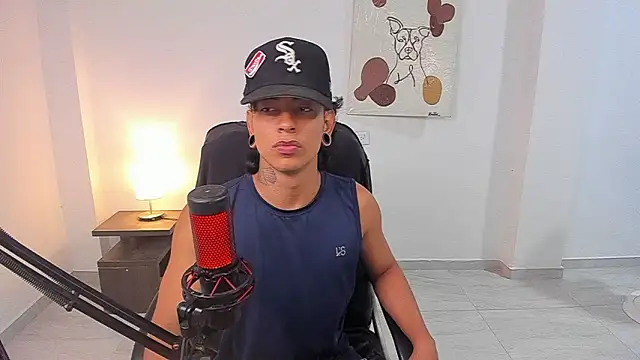 Snapshot of paisa_hotx chatting on 02.19.26 paisa hotx online show from 02.19.26