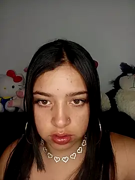  juli17  online show from 04.18.26