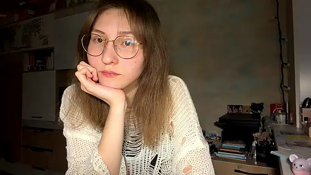 Miaaa Moon online show from 02.17.26