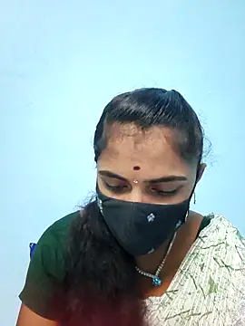 Snapshot of Tamil_Hot_Shana chatting on 04.28.26 Tamil Hot Shana online show from 04.28.26