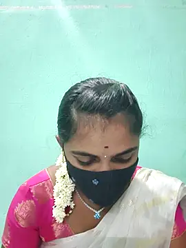 Snapshot of Tamil_Hot_Shana chatting on 05.08.26 Tamil Hot Shana online show from 05.08.26