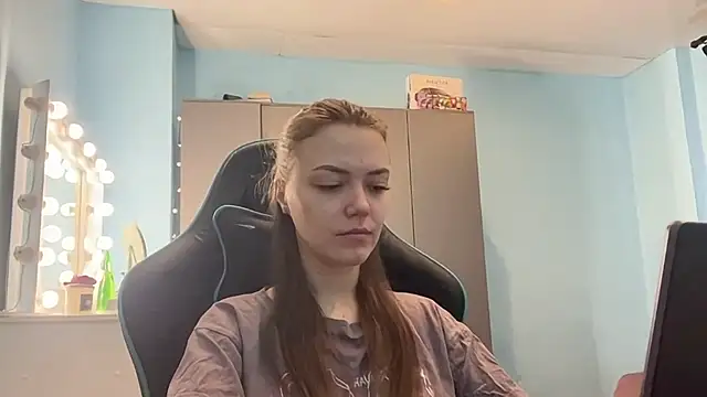 AndreeMerryman online show from 03.25.26