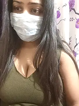 Snapshot of MidnightVibes_ chatting on 03.01.26 MidnightVibes online show from 03.01.26