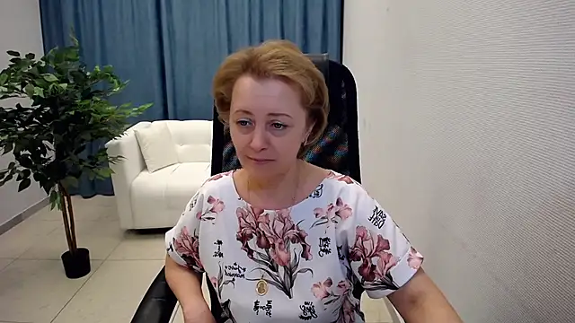 MONA W online show from 05.21.26