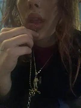 Snapshot of Sexyart00 chatting on 02.07.26 Sexyart00 online show from 02.07.26