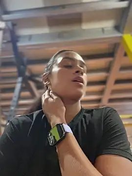 Snapshot of LunaHeat chatting on 02.12.26 LunaHeat online show from 02.12.26