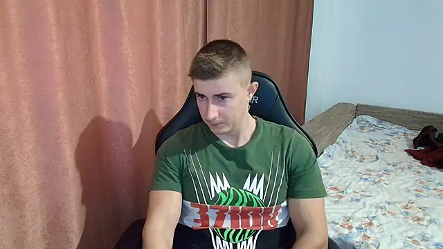 Snapshot of TodMusclePower9 chatting on 03.03.26 TodMusclePower9 online show from 03.03.26