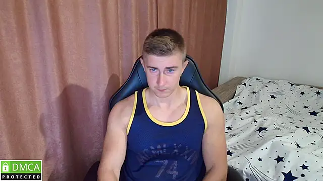 Snapshot of TodMusclePower9 chatting on 05.01.26 TodMusclePower9 online show from 05.01.26