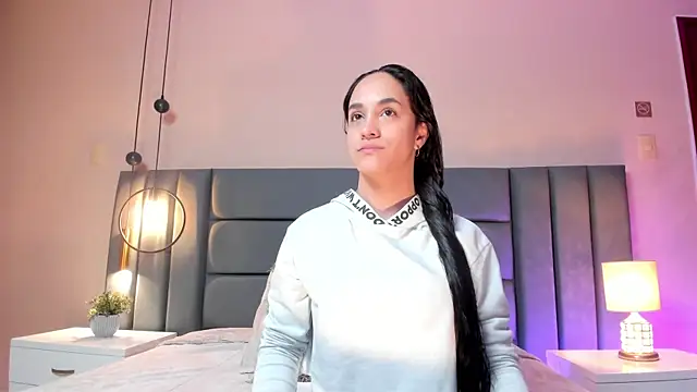 Snapshot of CelesteQueeen chatting on 02.17.26 CelesteQueeen online show from 02.17.26