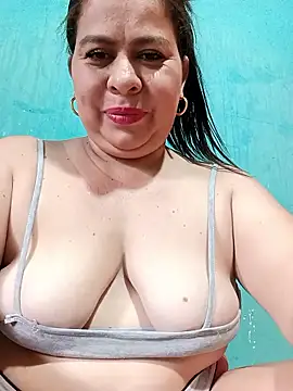 Snapshot of Diana_006 chatting on 06.19.26 Diana 006 online show from 06.19.26