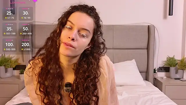 Snapshot of Luna_Starlight chatting on 02.23.26 Luna Starlight online show from 02.23.26