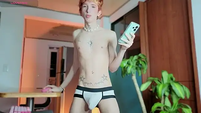 golden twink  online show from 03.05.26