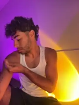 its alejandro27 online show from 02.25.26