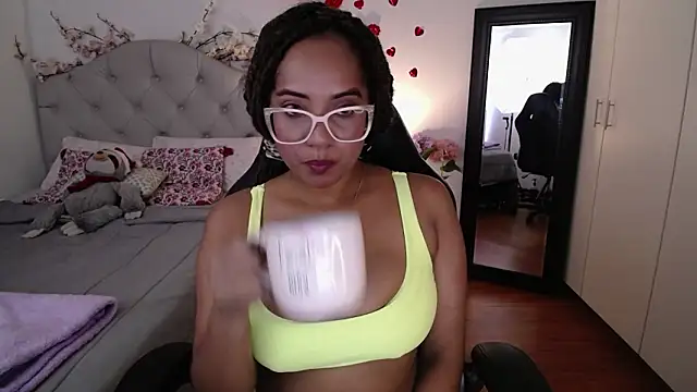 Snapshot of hope11x chatting on 03.02.26 hope11x online show from 03.02.26