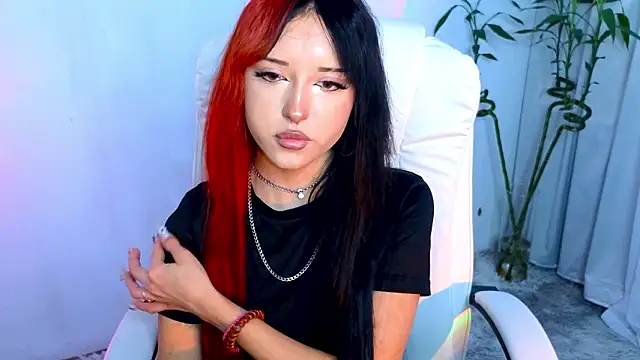 Snapshot of __Amiraa chatting on 02.04.26 Amiraa online show from 02.04.26