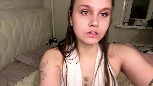 Barbie Charm  online show from 02.04.26