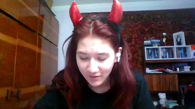 NickiKisinger online show from 02.26.26