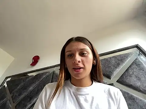 alison parkerr26 online show from 02.20.26