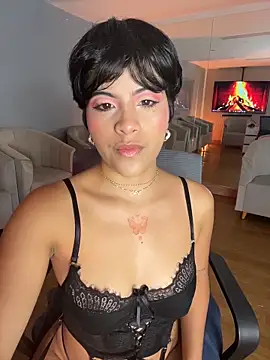 Eva Monroes online show from 04.05.26