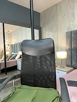 Snapshot of SofiaRivero chatting on 02.21.26 SofiaRivero online show from 02.21.26