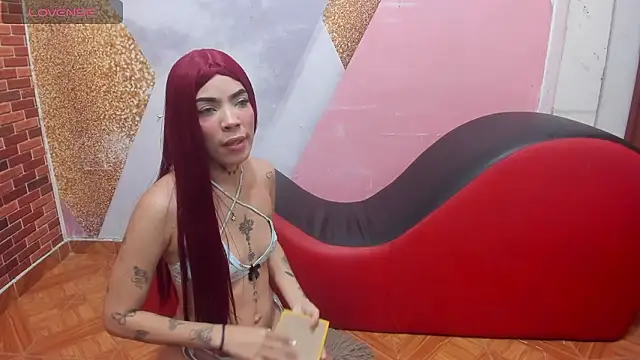 sexy brunette 1 online show from 02.16.26