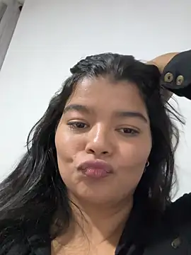 moonhelen online show from 03.02.26