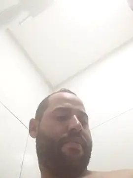 pau-de-ourod online show from 04.17.26