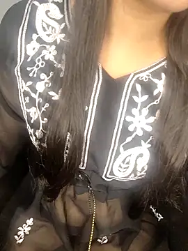 Snapshot of Alix_cuti chatting on 02.05.26 Alix cuti online show from 02.05.26