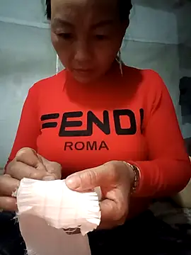 baby 112233 online show from 04.18.26