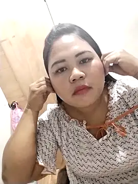 biggbooty15 online show from 02.18.26