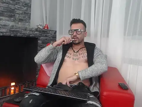 Snapshot of RyanxCole chatting on 02.20.26 RyanxCole online show from 02.20.26